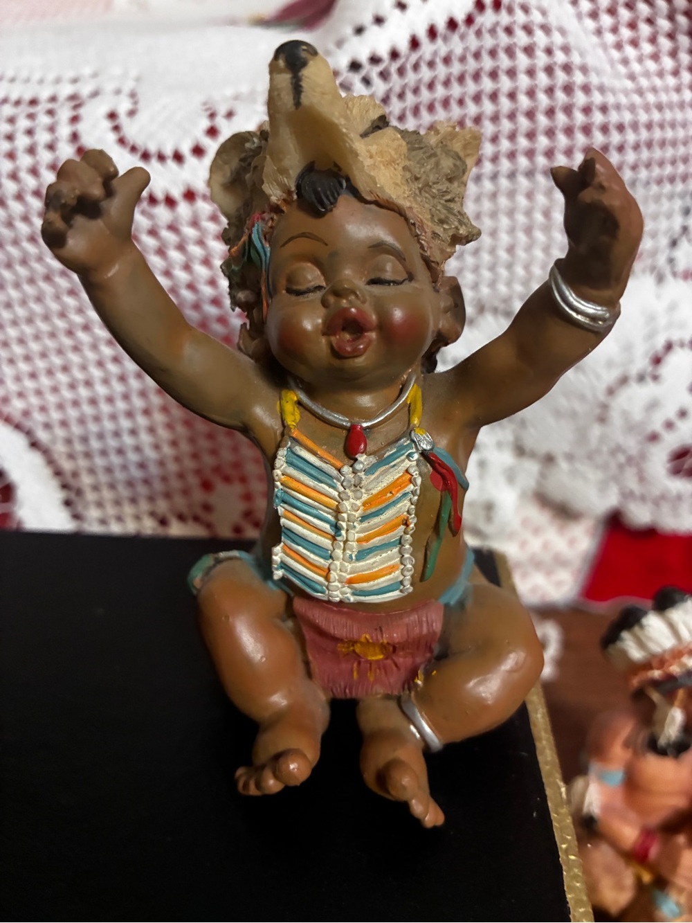 Vintage All God’s Children Tribal Baby Figurine Set of 3 Native American - Picture 5 of 15